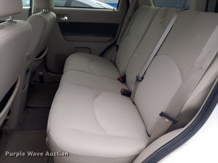 image for item NU9810 2009 Mercury Mariner SUV