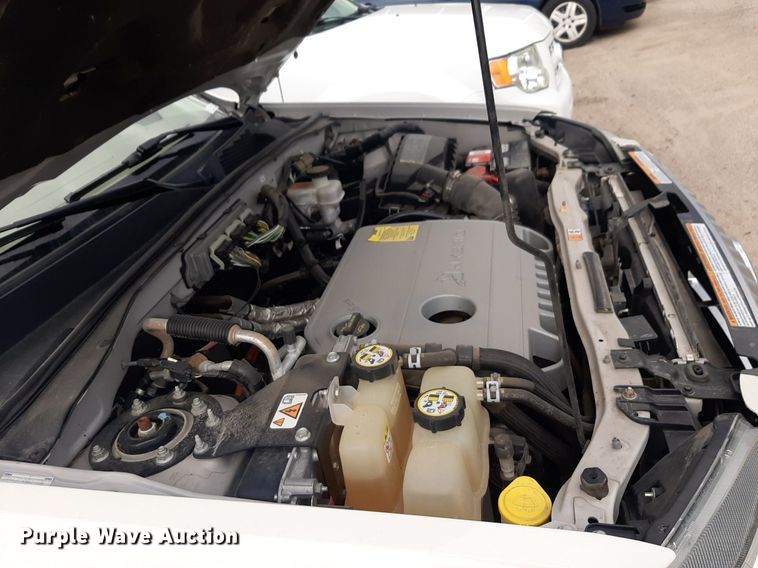 image for item NU9810 2009 Mercury Mariner SUV