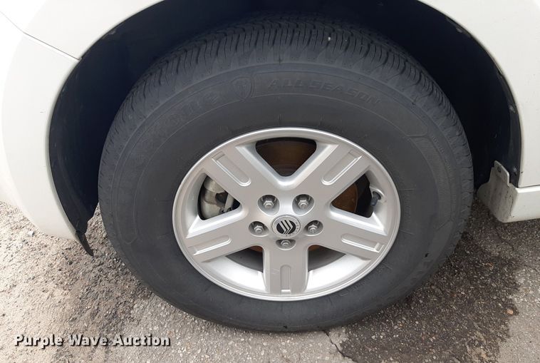 image for item NU9810 2009 Mercury Mariner SUV