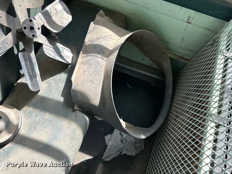 image for item NY9088 1980 Blue Bird bus