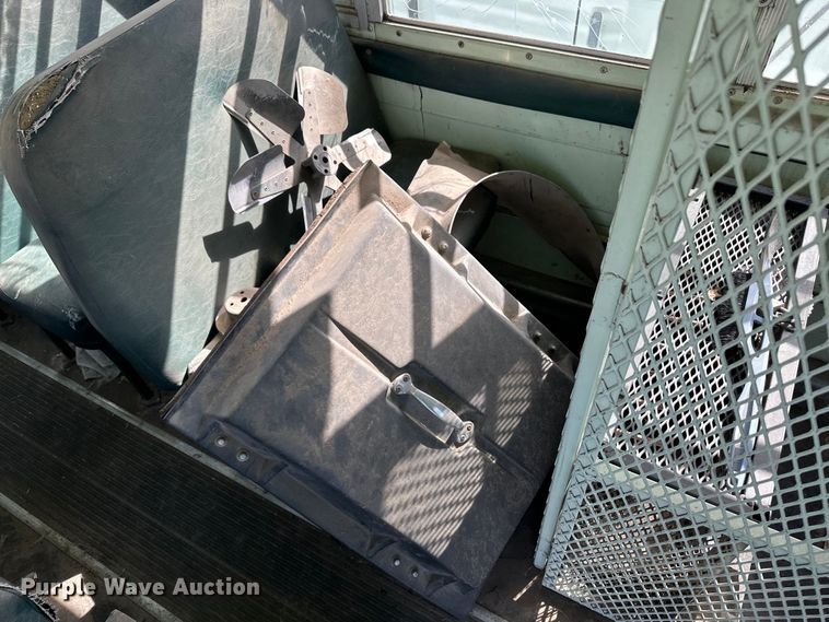 image for item NY9088 1980 Blue Bird bus