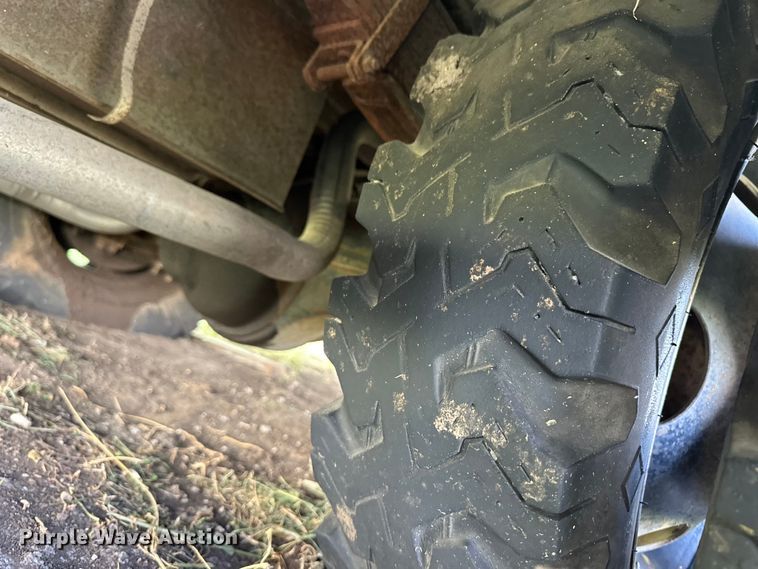 image for item NY9088 1980 Blue Bird bus