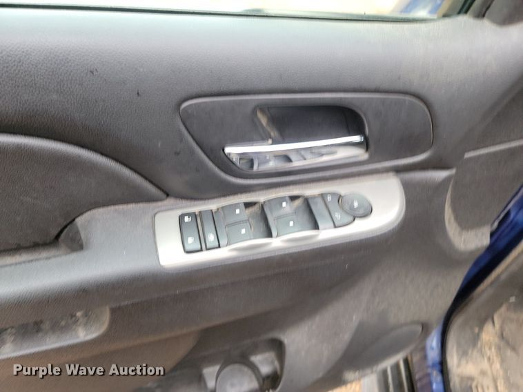 image for item NZ9875 2012 Chevrolet  Tahoe SUV