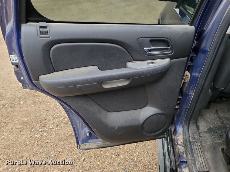 image for item NZ9875 2012 Chevrolet  Tahoe SUV