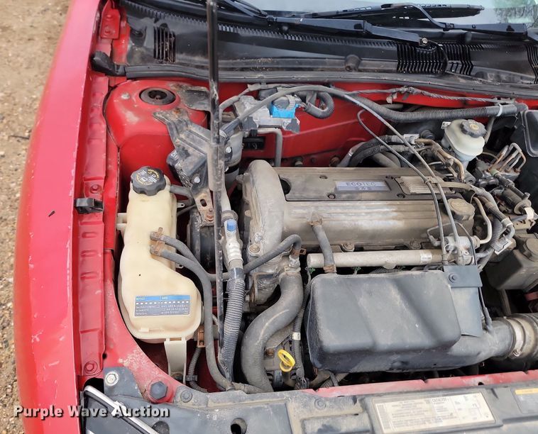 image for item NZ9877 2004 Pontiac  Sunfire 