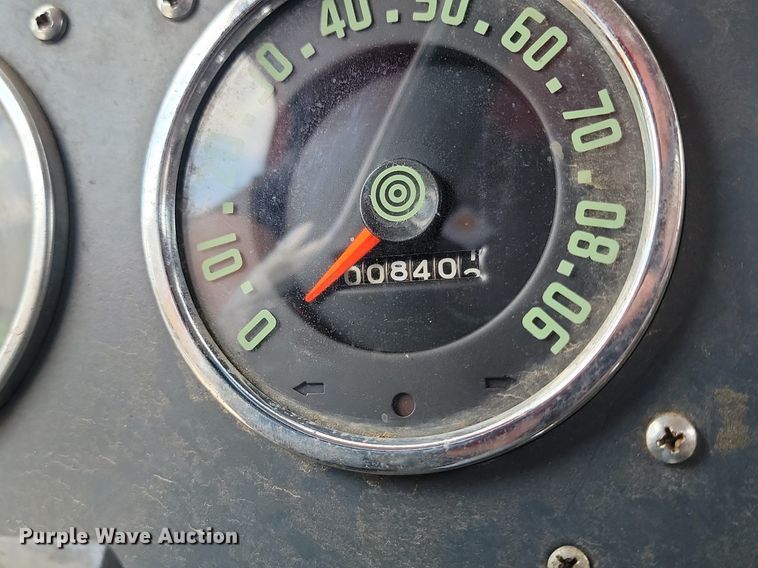 image for item NZ9886 1962 International  Loadstar 1700 pumper fire truck