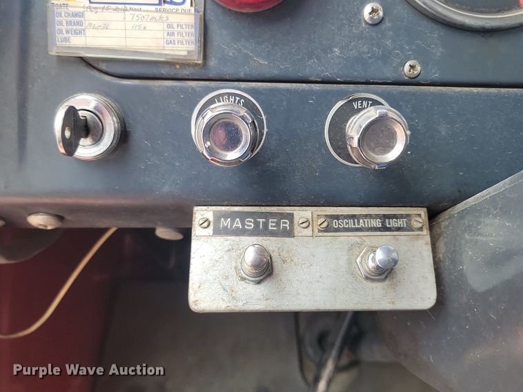 image for item NZ9886 1962 International  Loadstar 1700 pumper fire truck