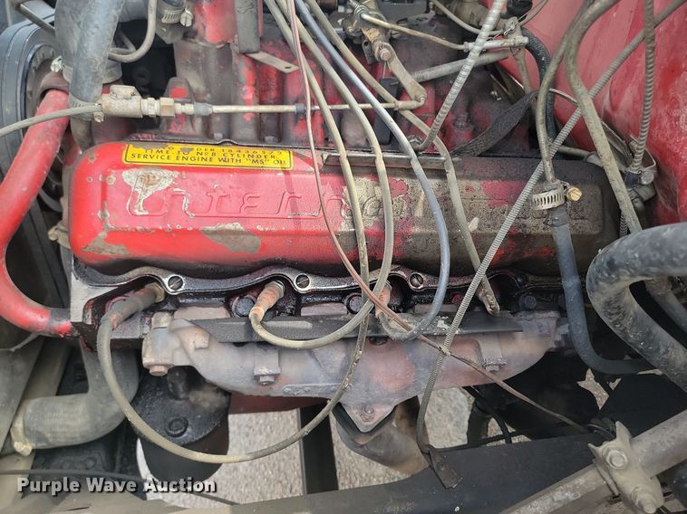 image for item NZ9886 1962 International  Loadstar 1700 pumper fire truck