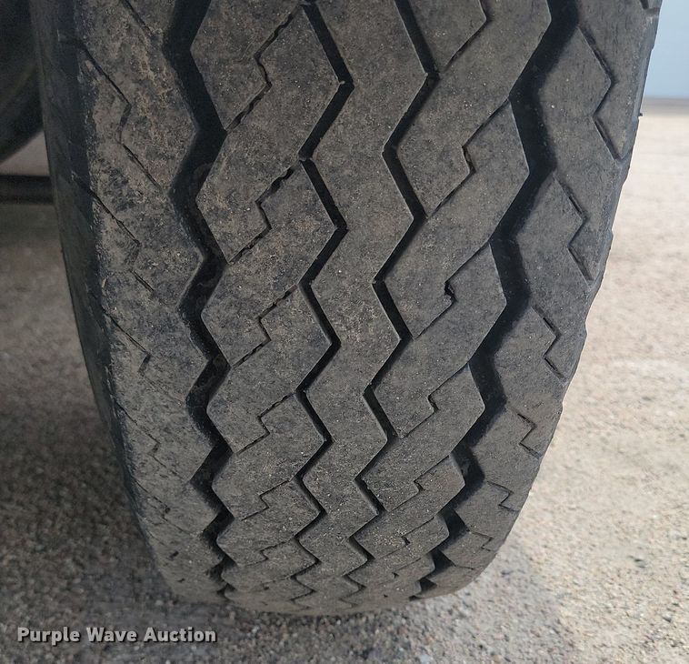 image for item NZ9886 1962 International  Loadstar 1700 pumper fire truck