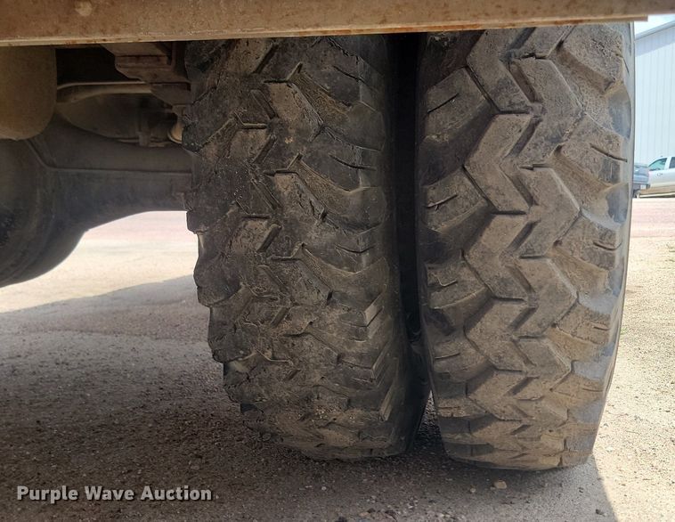 image for item NZ9886 1962 International  Loadstar 1700 pumper fire truck