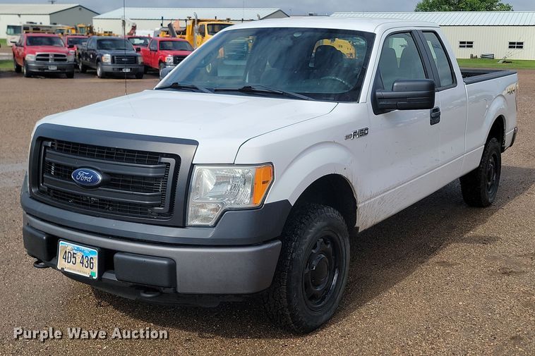 image for item NZ9889 2013 Ford  F150 XL SuperCab pickup truck