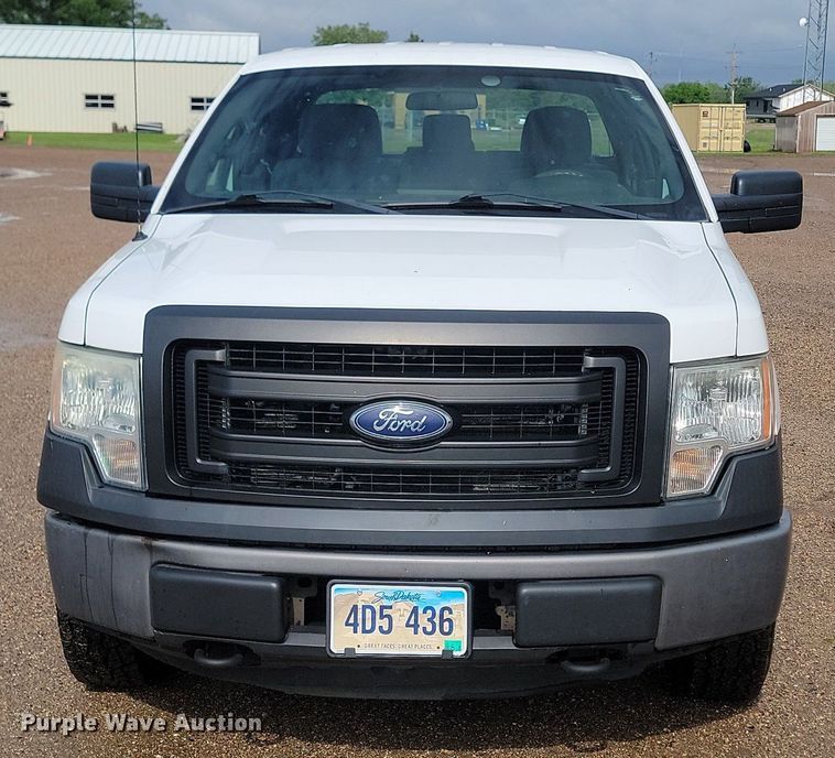 image for item NZ9889 2013 Ford  F150 XL SuperCab pickup truck