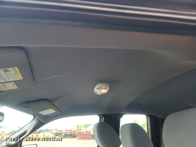 image for item NZ9889 2013 Ford  F150 XL SuperCab pickup truck