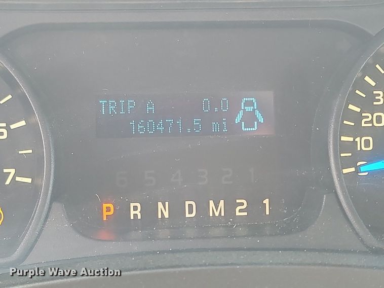 image for item NZ9889 2013 Ford  F150 XL SuperCab pickup truck