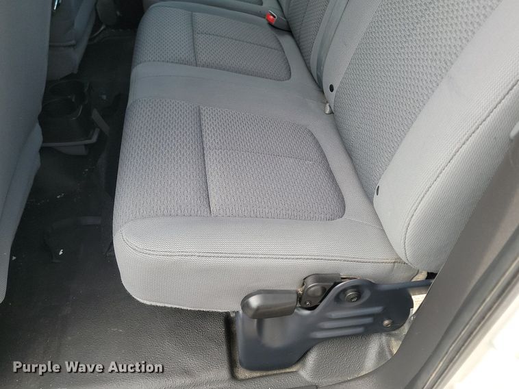 image for item NZ9889 2013 Ford  F150 XL SuperCab pickup truck