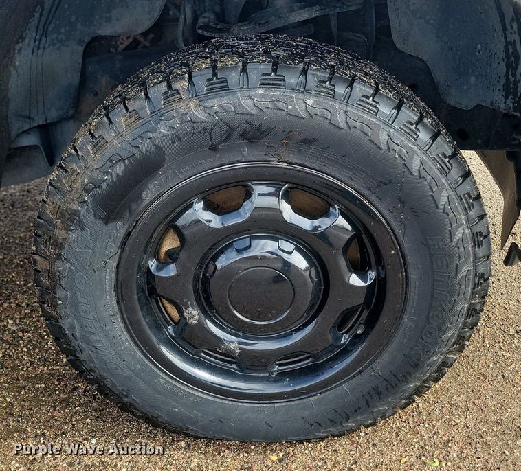 image for item NZ9889 2013 Ford  F150 XL SuperCab pickup truck