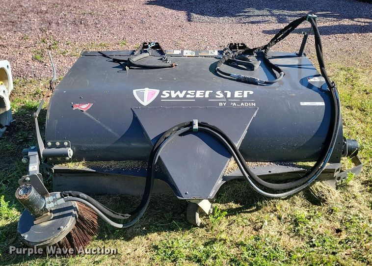 image for item NZ9893 2017 Paldin Sweep Step skid steer sweeper
