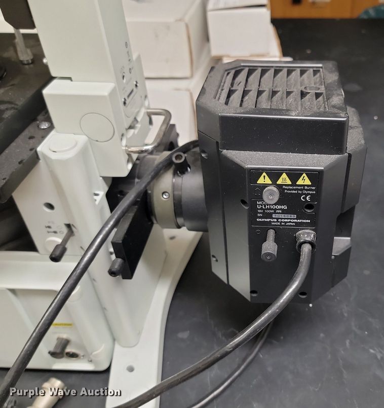 image for item NZ9896 Olympus IX71 microscope 