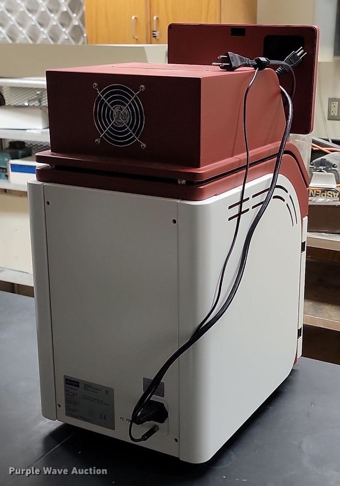 image for item NZ9897 Aplegen Omega Lum GCW lab equipment 