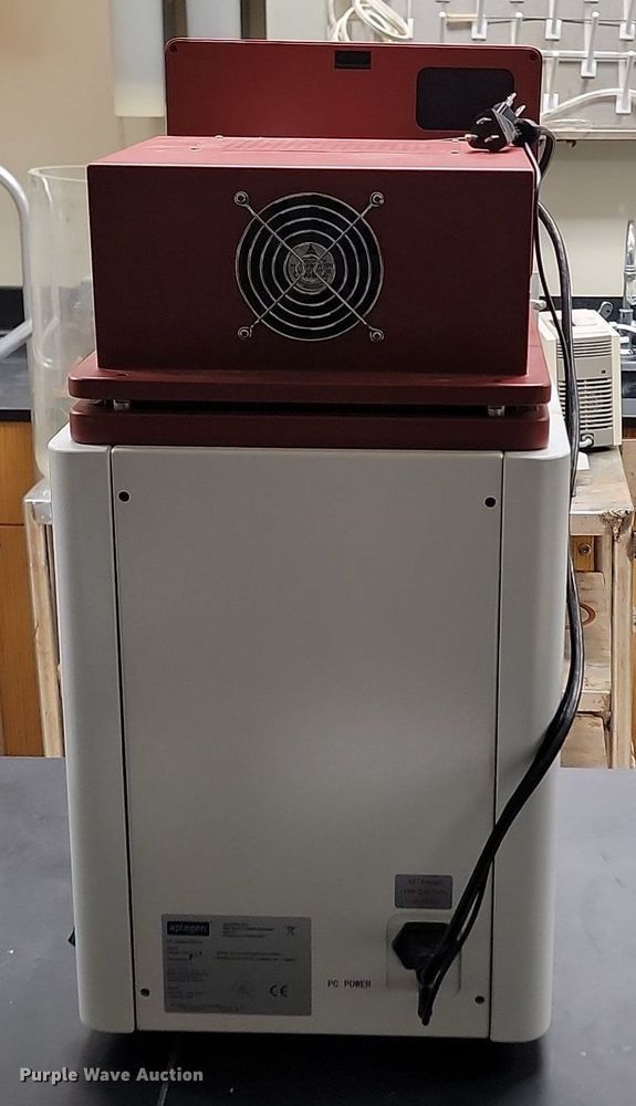 image for item NZ9897 Aplegen Omega Lum GCW lab equipment 