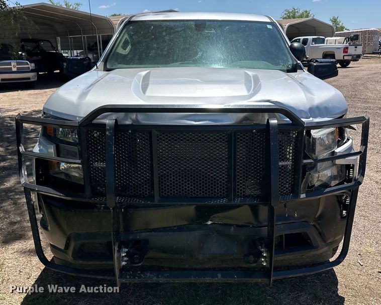 image for item OI9111 2021 Chevrolet Silverado 1500 Crew Cab pickup truck