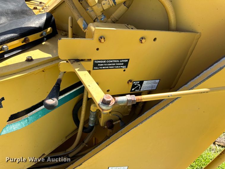 image for item OI9134 1993 Vermeer 1250BC wood chipper