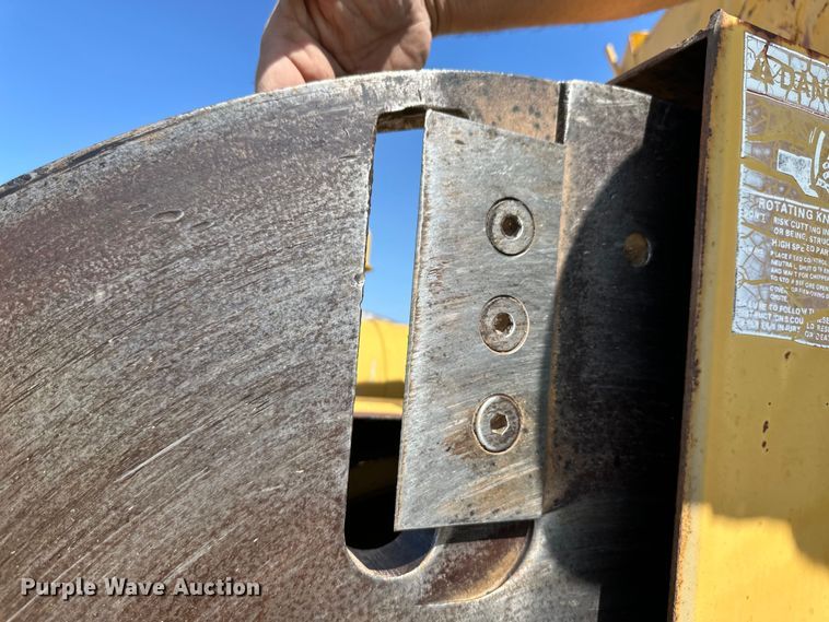 image for item OI9134 1993 Vermeer 1250BC wood chipper