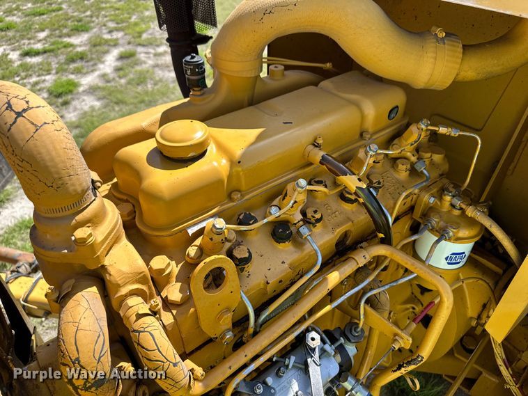 image for item OI9134 1993 Vermeer 1250BC wood chipper