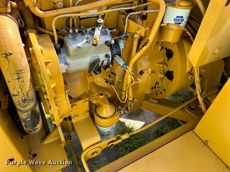 image for item OI9134 1993 Vermeer 1250BC wood chipper