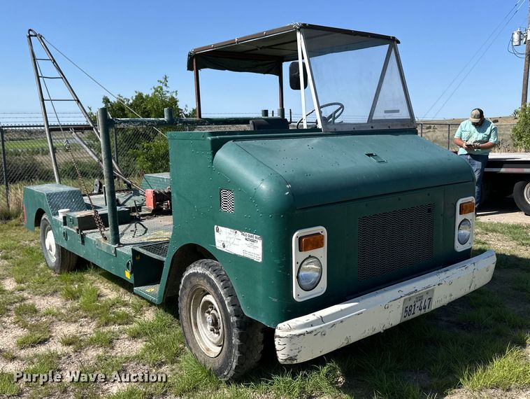 image for item OI9135 1974 Army Surplus winch truck