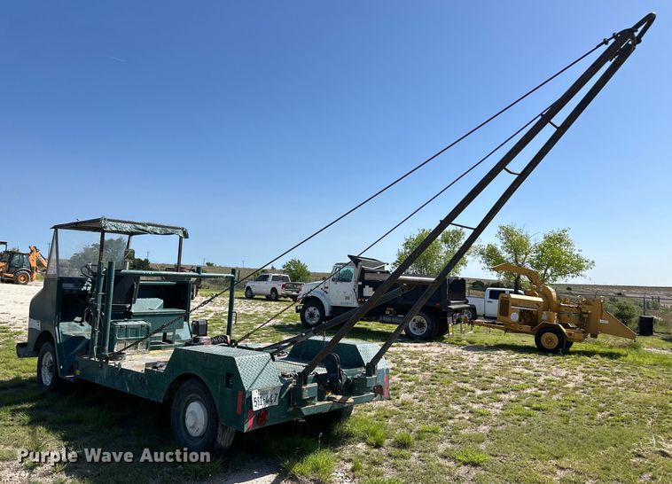 image for item OI9135 1974 Army Surplus winch truck