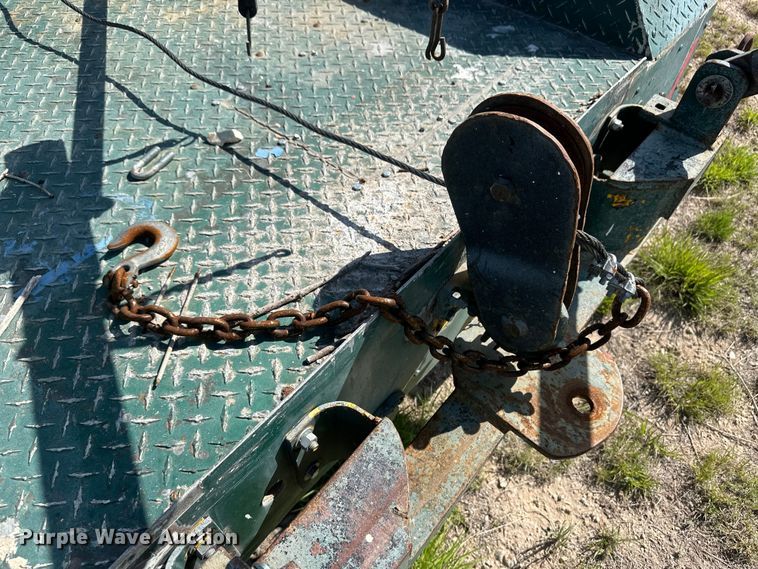 image for item OI9135 1974 Army Surplus winch truck