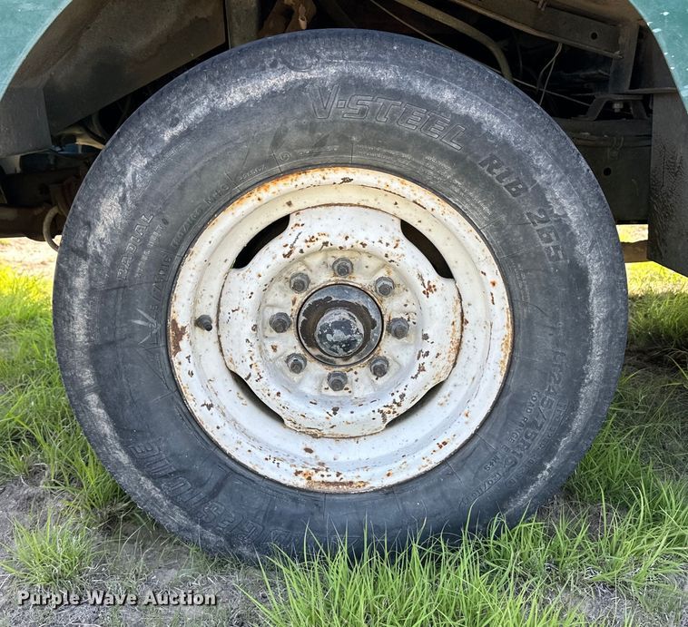 image for item OI9135 1974 Army Surplus winch truck