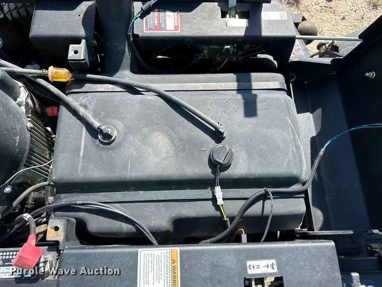 image for item OI9136 Bush Hog HDE2255 ZTR lawn mower