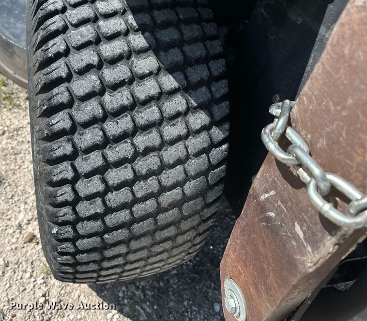 image for item OI9136 Bush Hog HDE2255 ZTR lawn mower