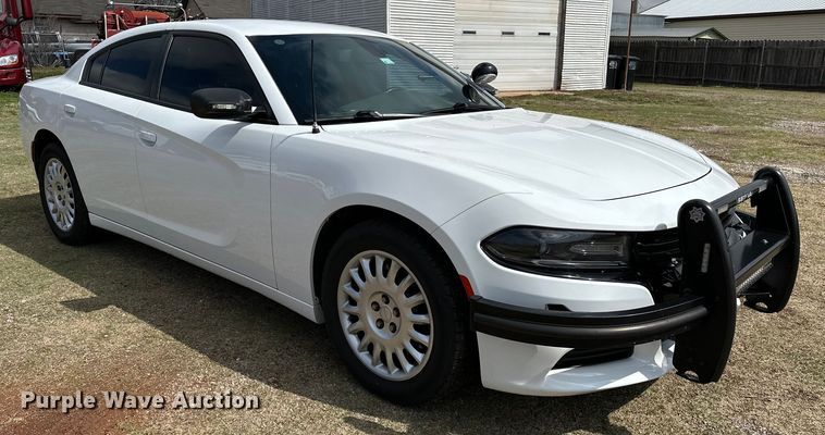 image for item OM9352 2015 Dodge  Charger Police 