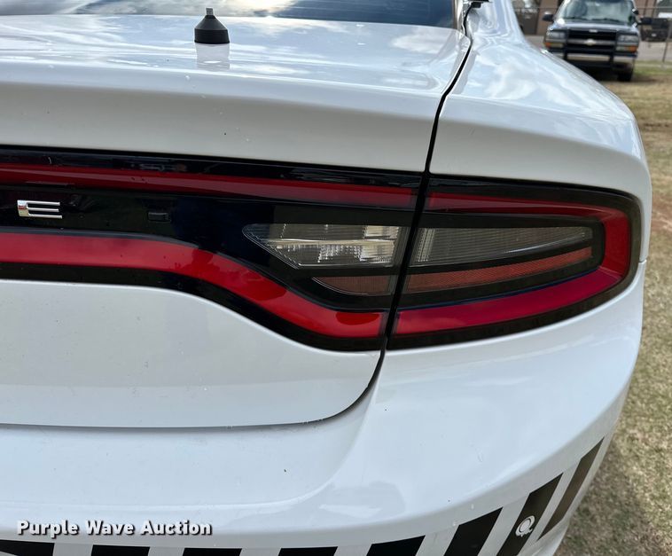 image for item OM9352 2015 Dodge  Charger Police 