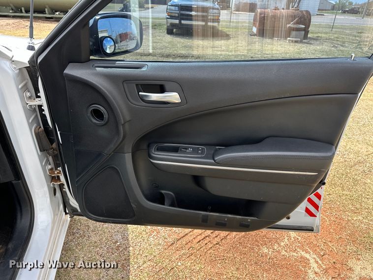 image for item OM9352 2015 Dodge  Charger Police 