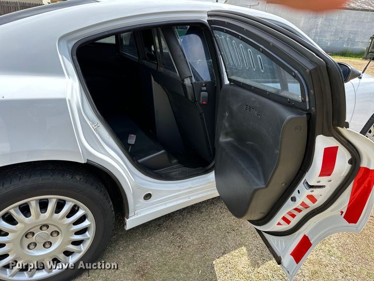 image for item OM9352 2015 Dodge  Charger Police 