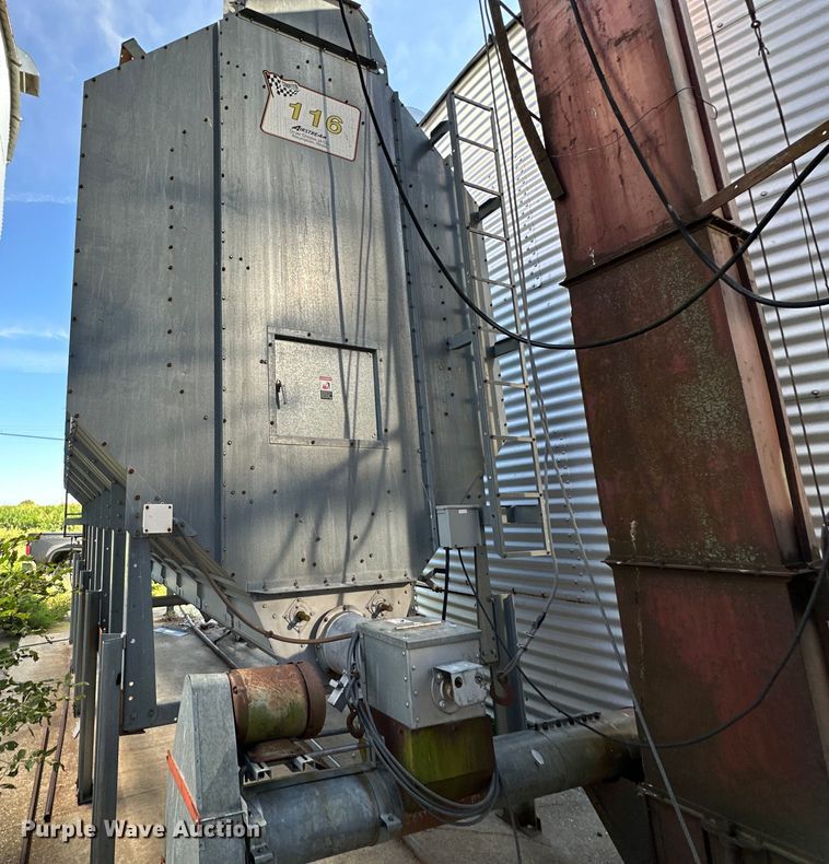 image for item DE2386 GSI Airstream 116 grain dryer