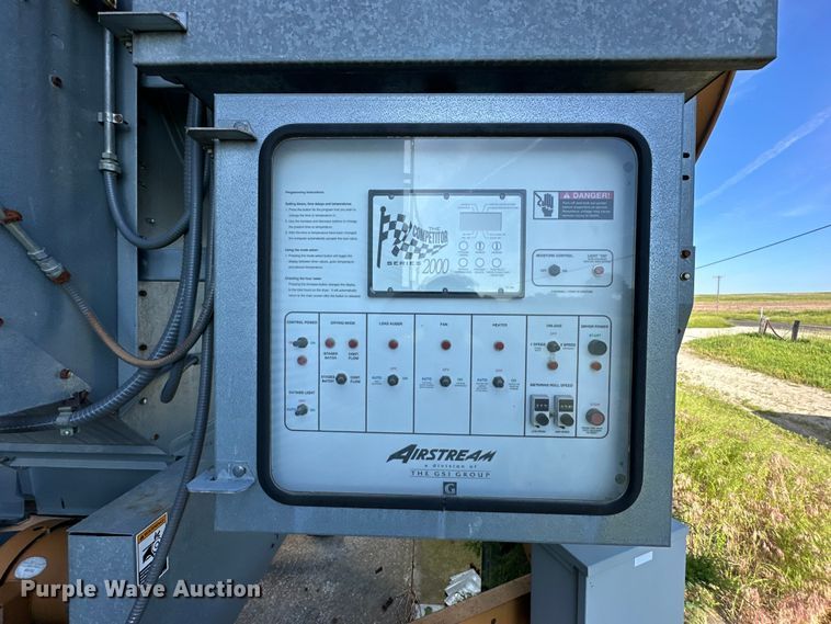 image for item DE2386 GSI Airstream 116 grain dryer