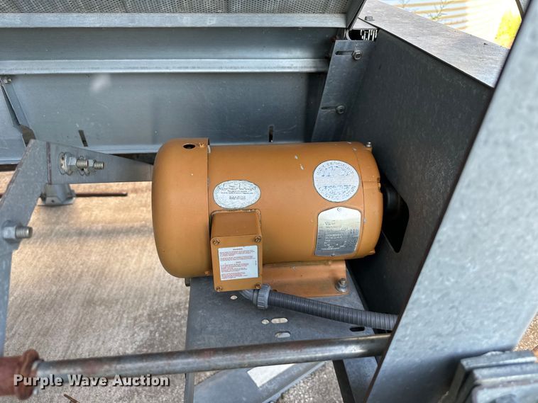 image for item DE2386 GSI Airstream 116 grain dryer