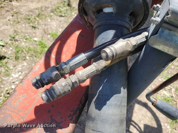 image for item DG0645 Case IH 8312T disc mower