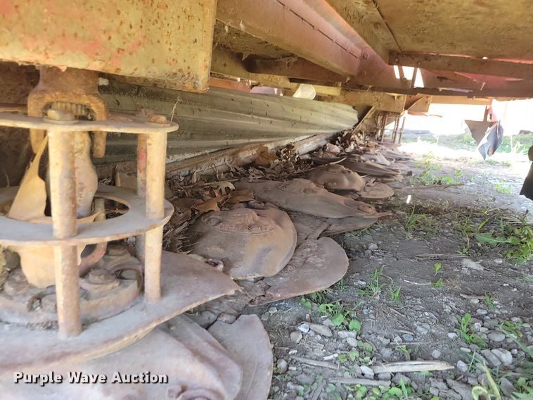 image for item DG0645 Case IH 8312T disc mower