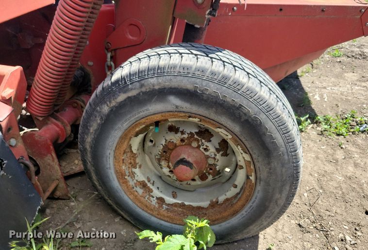 image for item DG0645 Case IH 8312T disc mower