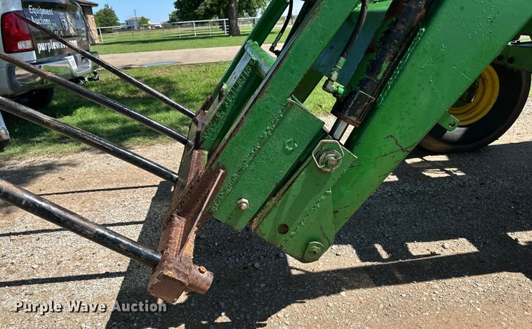 image for item DG4427 1979 John Deere 4440 tractor