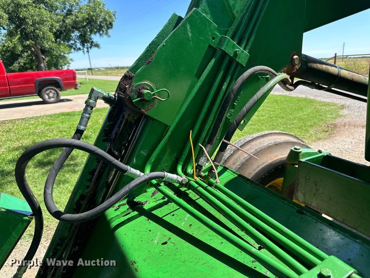 image for item DG4427 1979 John Deere 4440 tractor