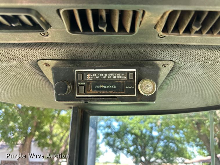 image for item DG4427 1979 John Deere 4440 tractor