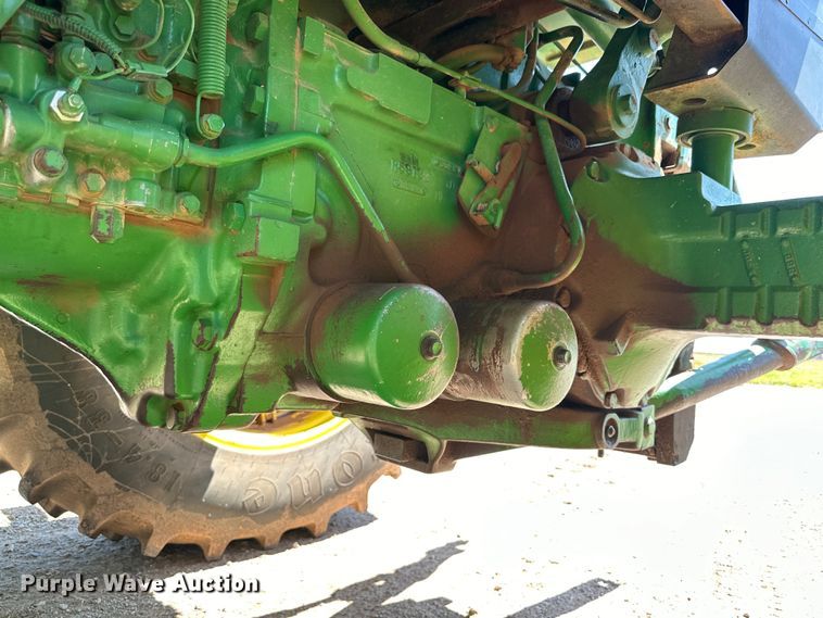 image for item DG4427 1979 John Deere 4440 tractor