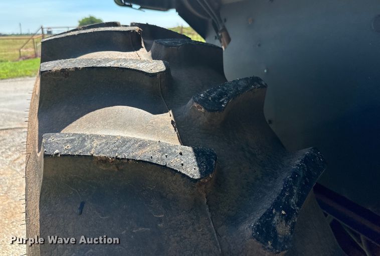 image for item DG4427 1979 John Deere 4440 tractor